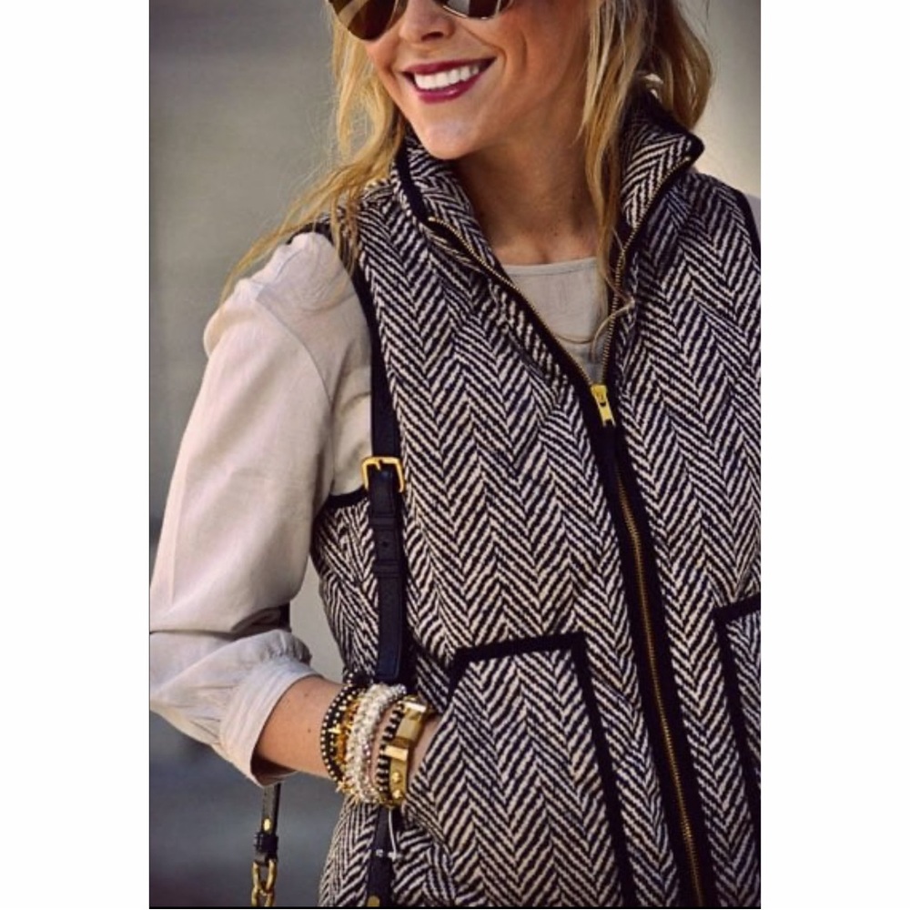 J. Crew Herringbone Print Quilted Zip Vest Size Medium